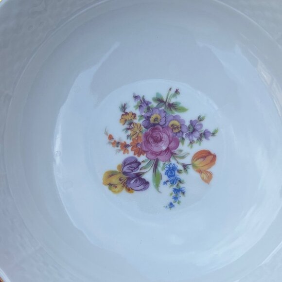 T K Thun V Bohemia Czechoslovakia Floral Porcelain Bowls Set of 2 Vintage - Picture 3 of 7